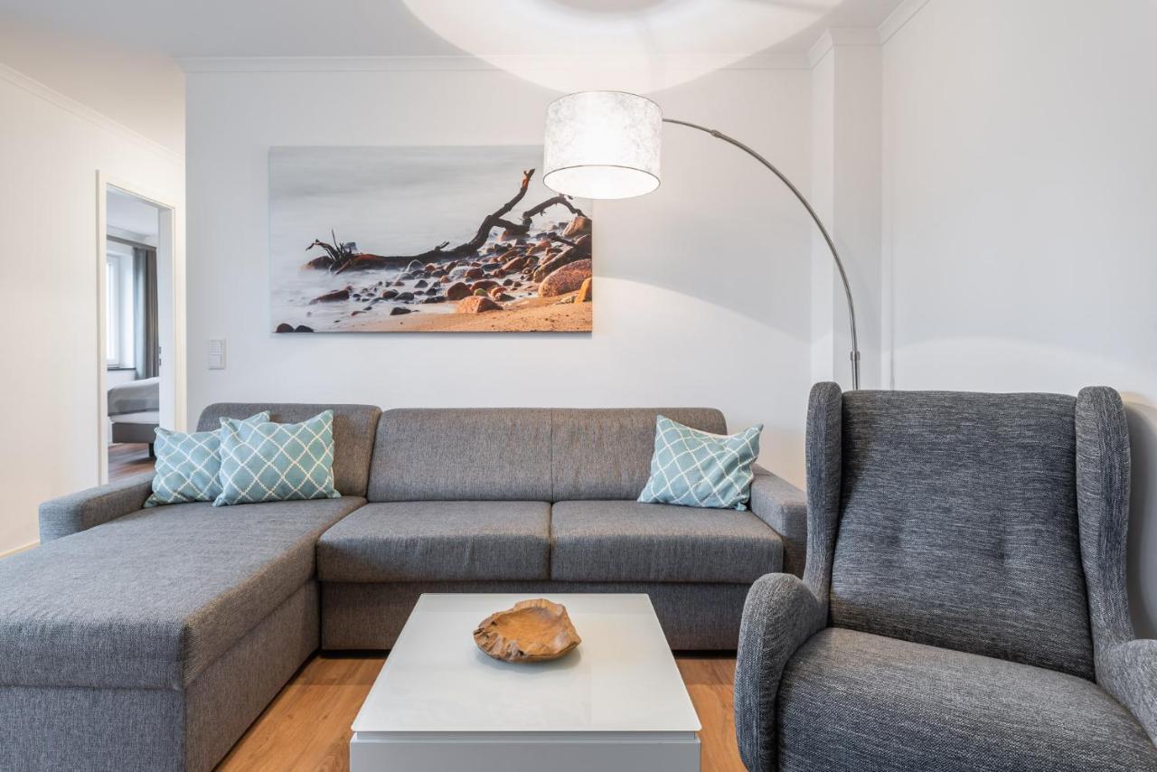 Haus Pamir - Ferienwohnungen Ostseebad Nienhagen Bagian luar foto